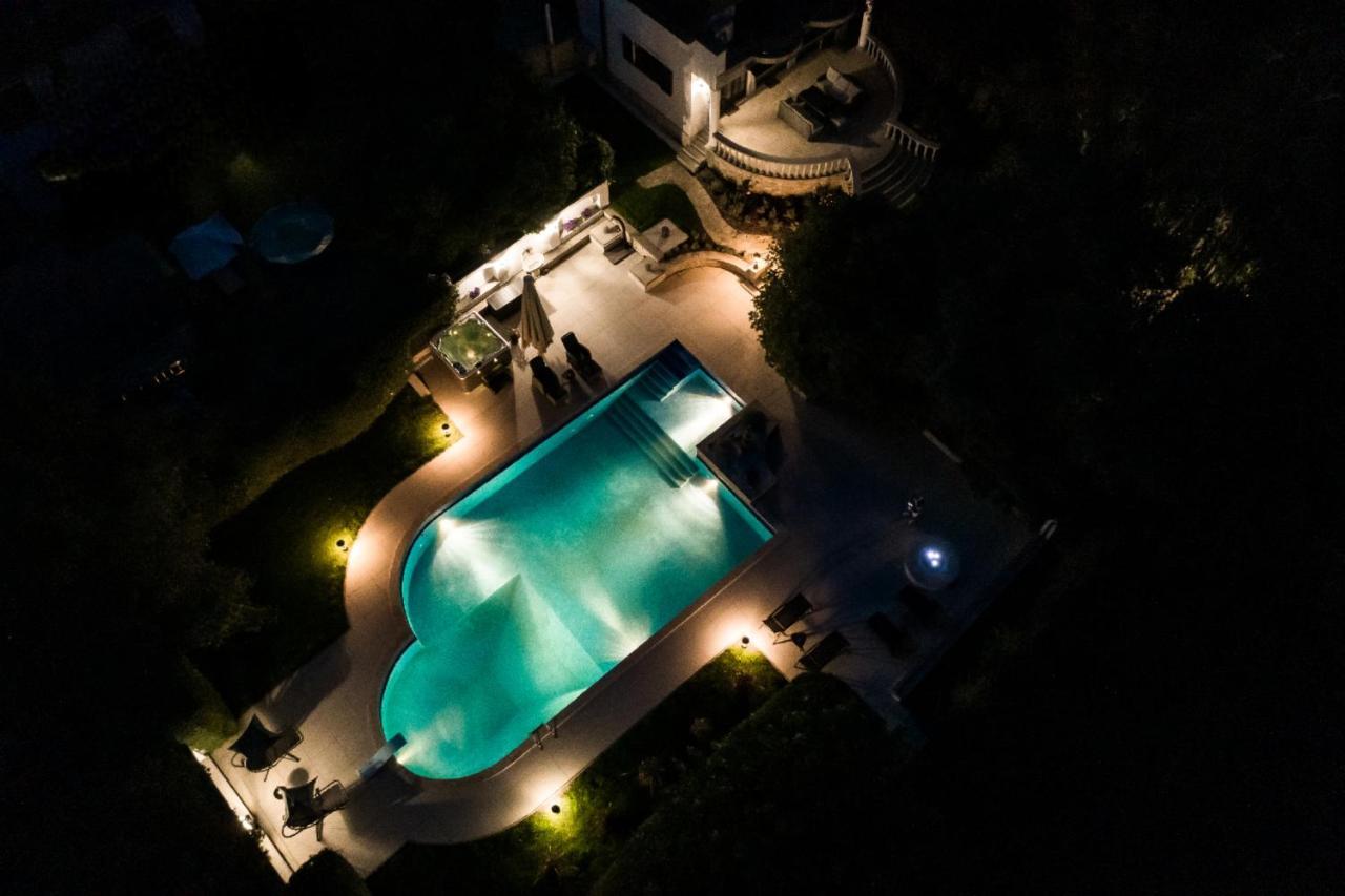 באלאטונפורד Fuege Villa Luxury & Wellness מראה חיצוני תמונה