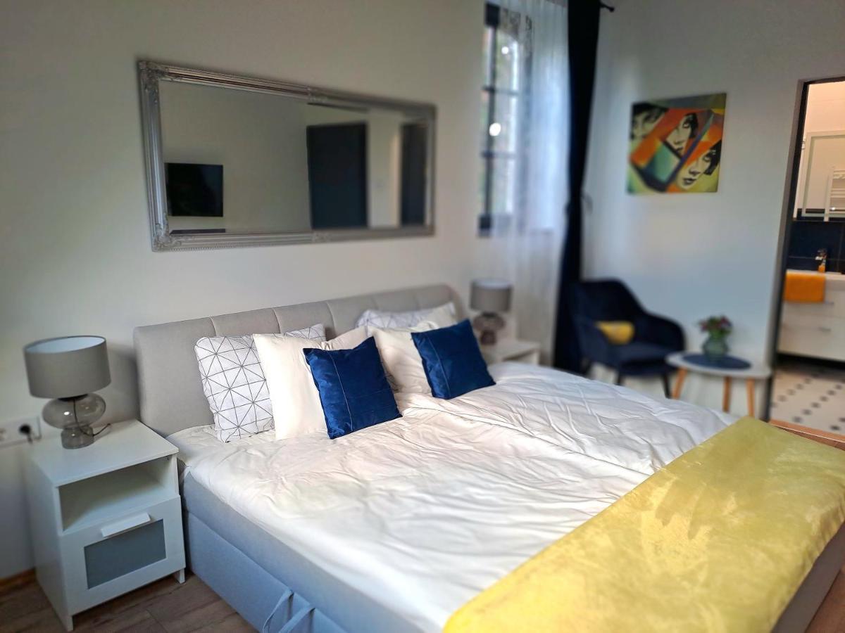 באלאטונפורד Fuege Villa Luxury & Wellness מראה חיצוני תמונה