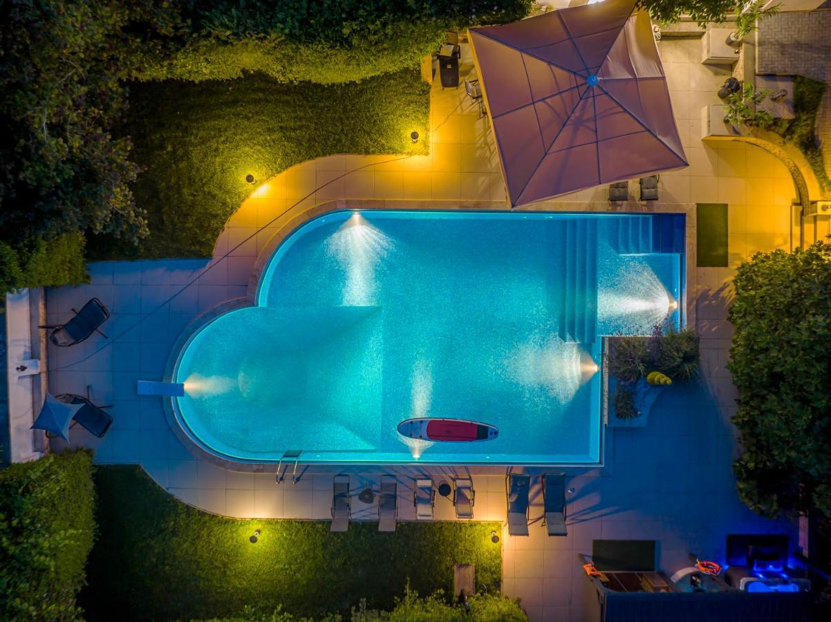 באלאטונפורד Fuege Villa Luxury & Wellness מראה חיצוני תמונה